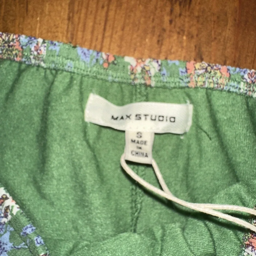 Max Studio Womens Floral Pull On Skirt Skort Green Size Small‎ Boho NWT - Picture 3 of 6